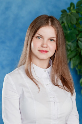 Педагогический работник Жемчугова Марина Андреевна